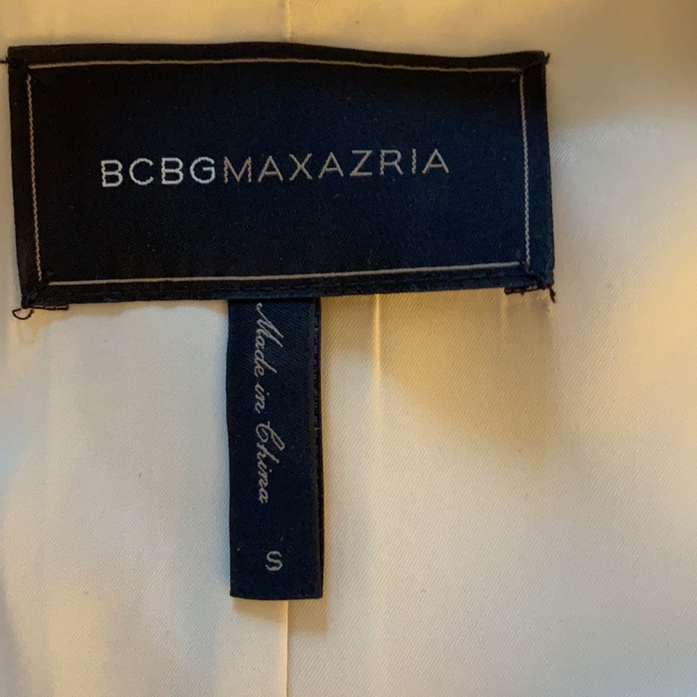 BCBG MaxAzira vest - Picture 3 of 4
